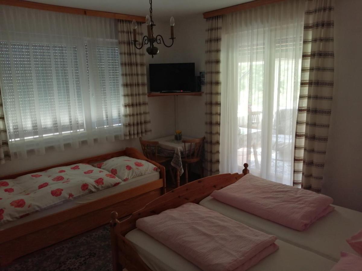 Privatzimmer Deutz Durnstein in der Steiermark Bagian luar foto